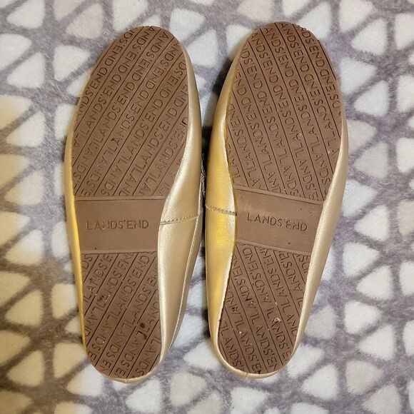 Lands End Faux Fur Lined Loafer Slip On Metallic Snowflake Slipper Shoes Size 7 - Picture 9 of 12